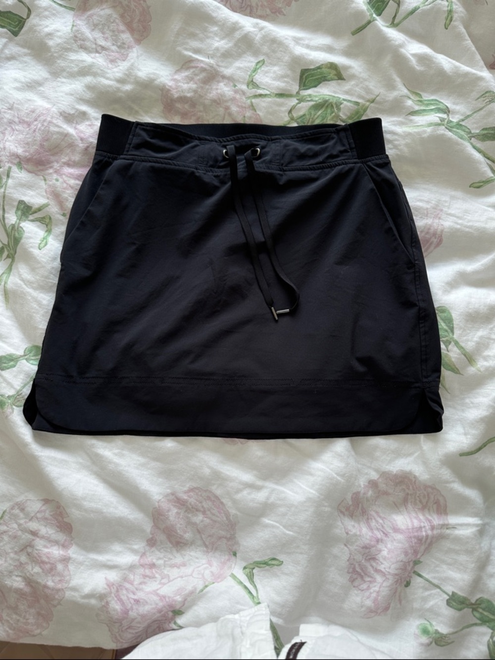 Athleta Black Active Drawstring Skort